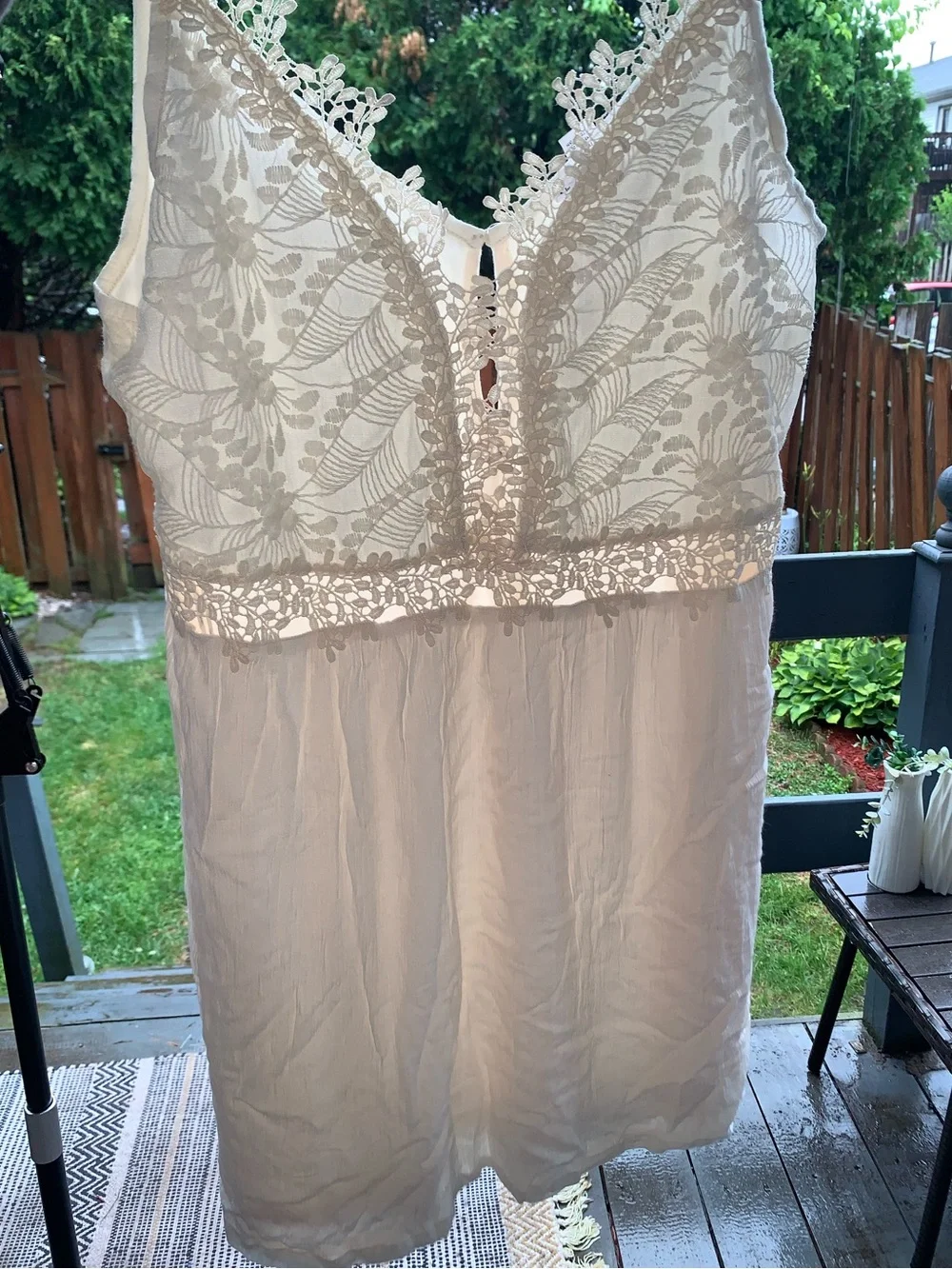 Nikibiki White Lace-Panel Chemise - Picture 1 of 9